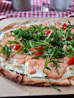 Flammkuchen Mit Lachs